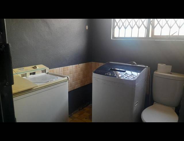 9 BEDROOM HOUSE FOR SALE IN WESTENBURG